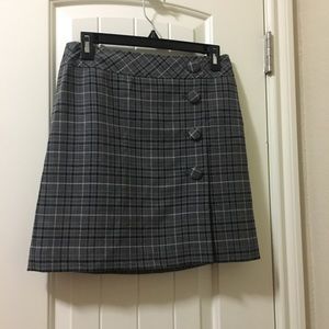 ANN TAYLOR LOFT DRESS: A cut skirt
